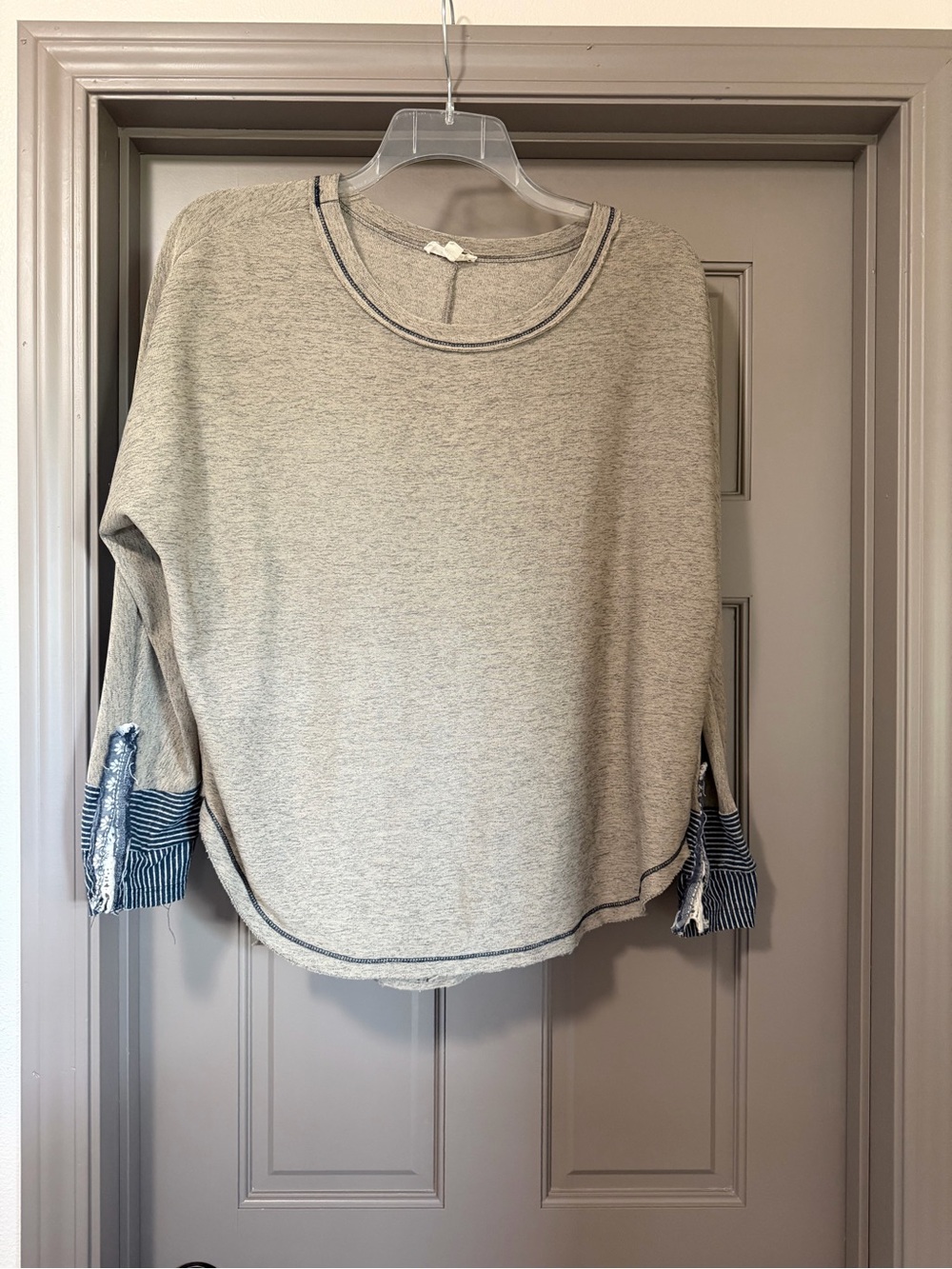 Hem & Thread Tan Heathered Pullover with Contrast Stitching M/L